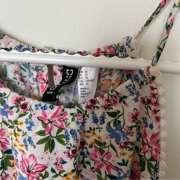H&M Floral Romper - Picture 7 of 7